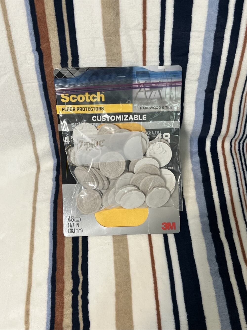 Scotch Floor Protectors Customizable 4 Sizes in 1, Hardwood & Tile, 46 Pack